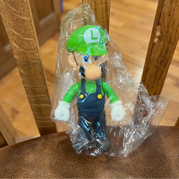 Super Mario Bros 3 Piece Set 5” Arms Moveable For Posing Brand New - Picture 4 of 5